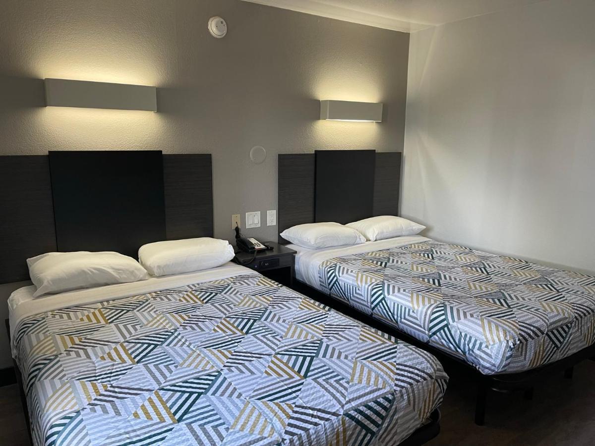 Motel 6 Denton, Tx - Unt Екстер'єр фото