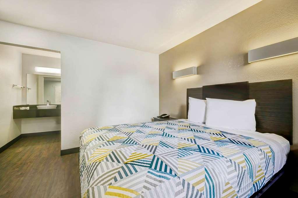 Motel 6 Denton, Tx - Unt Номер фото